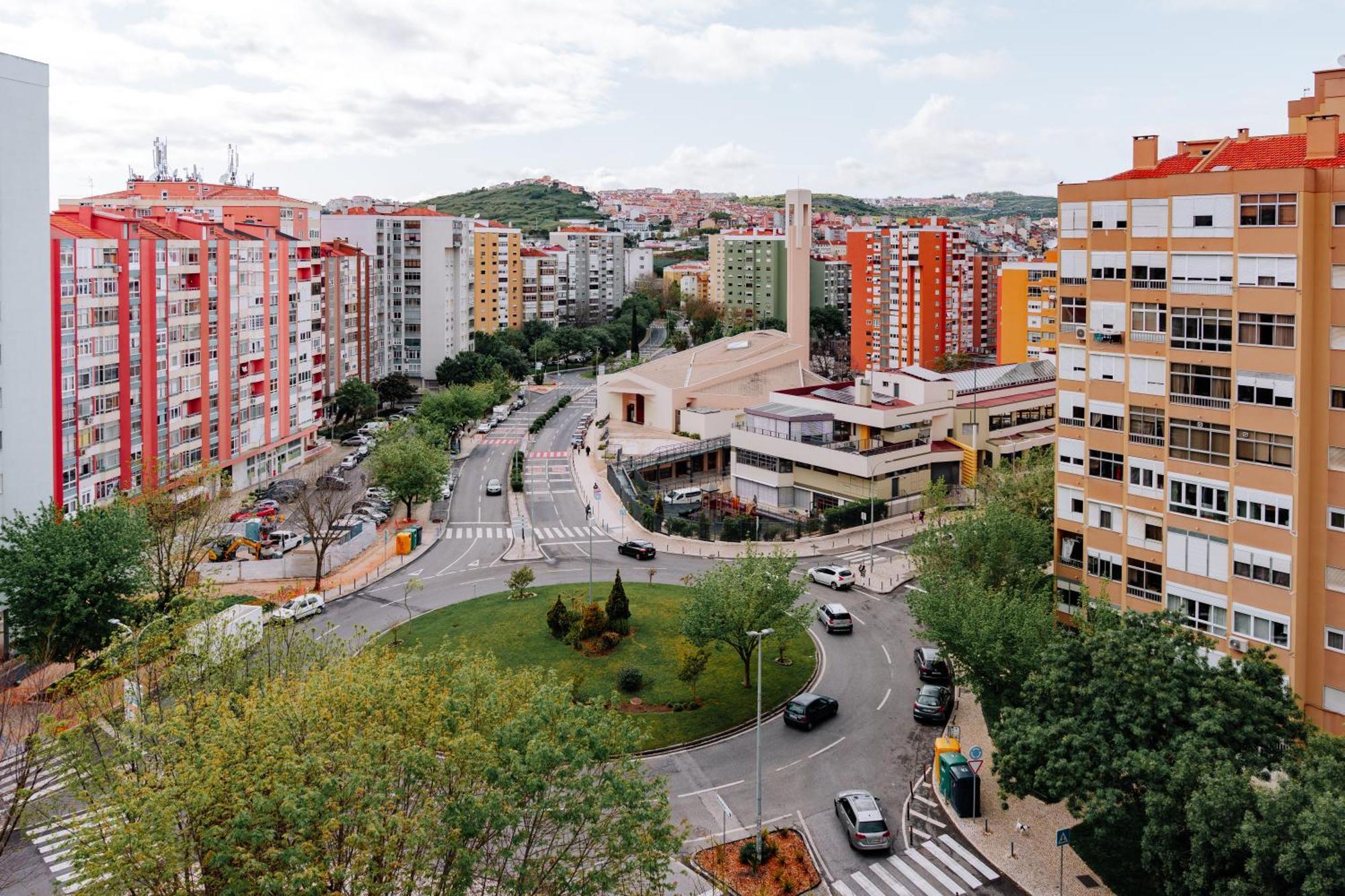 Family-Friendly And Cozy 3-Bedroom Accommodation In Lissabon Buitenkant foto